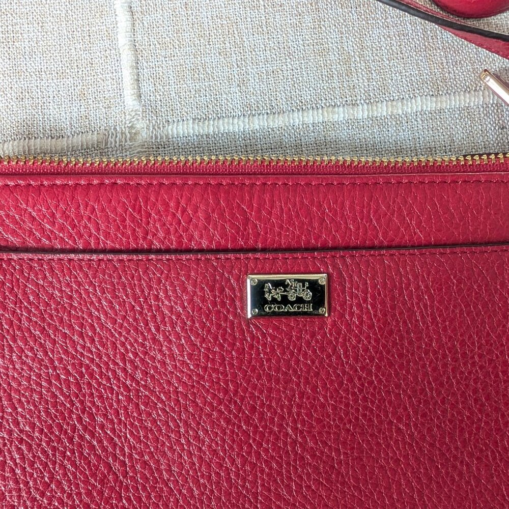 Coach Madison Leather East/West Swingpack Crossbody Bag - Picture 3 of 5